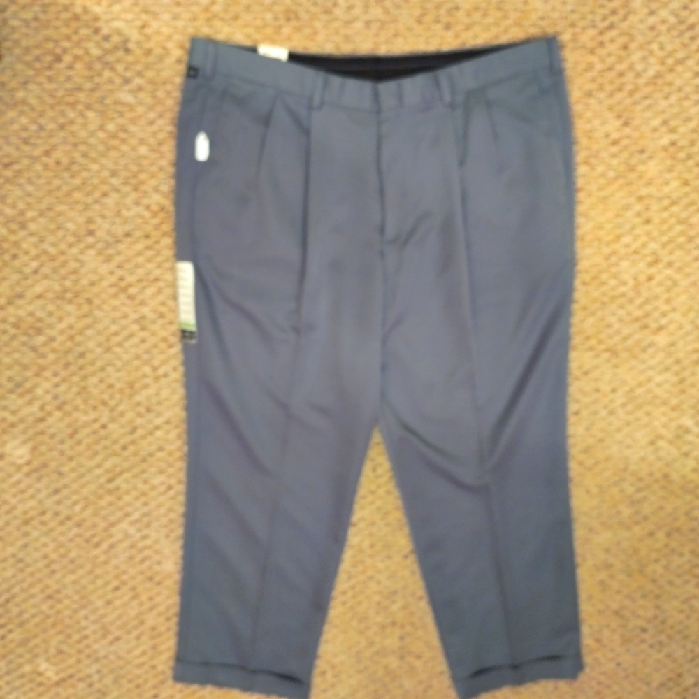 DOCKERS RELAXED FIT GOLF PANT - 42x30 Grey